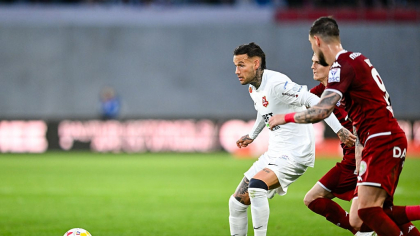 Murgia o evită pe Dinamo! Mijlocașul italian este aproape de a semna cu o rivală din play-off