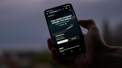 Ucraina devine prima țară din Europa care va primi internet direct de la sateliții Starlink