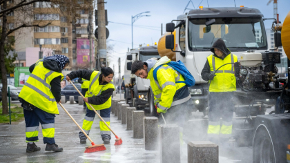 Cea mai mare acțiune de curățenie de primăvară din București, în cifre: 500 de tone de mizerie, strânse în 64 de zile, în Sectorul 6 (FOTO)