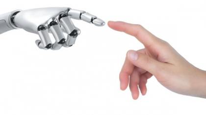 Roboți care simt căldura, durerea și presiunea? O nouă „piele” face acest lucru posibil