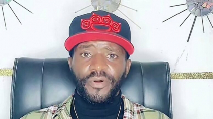 Rapperul din Togo Aamron, arestat din nou pentru critici la adresa preşedintelui Faure Gnassingbe