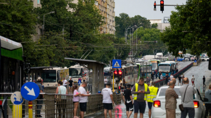 Alertă cod portocaliu de furtună în București și județul Ilfov