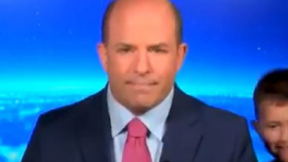 Fiul de 5 ani al lui Brian Stelter „fură” live-ul CNN în timp ce analistul discuta despre procesul lui Trump I VIDEO 