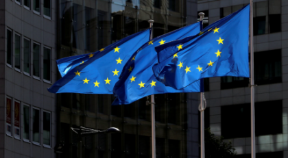 UE este pregătită să îşi apere interesele şi să negocieze pe bazele respectului reciproc  - comisarul european pentru comerţ