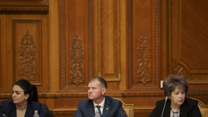 AUR depune moțiune simplă pentru finalizarea hidrocentralelor începute înainte de 1989