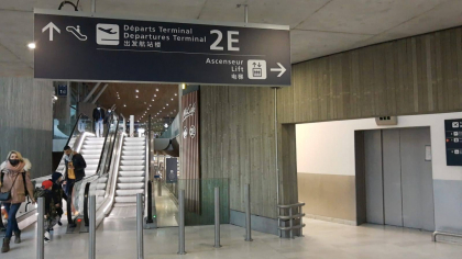 Nebunie pe aeroporturi din cauza unei greve