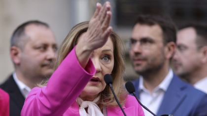 USR se delimitează de Elena Lasconi în scandalul fotografiilor cu Nicușor Dan. „Avea datoria să verifice autenticitatea”
