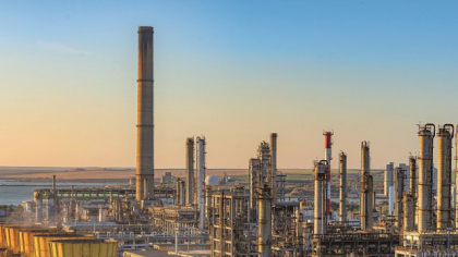 Bursă. Rompetrol Rafinare, compania care operează rafinăria Petromidia, şi-a adâncit pierderile la 37 mil. dolari la finele lunii martie