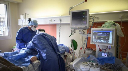 Acces gratuit la chirurgie robotică pentru copii și tineri