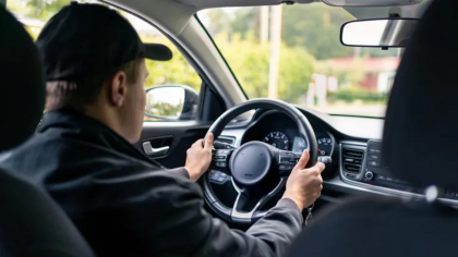 O firmă de ridesharing din București a făcut evaziune fiscală de peste 6,7 milioane de lei. ANAF a sesizat organele de urmărire penală