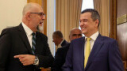 Ce prevede acordul semnat de noua coaliție. Partidul care va desemna următorul premier, după Bolojan