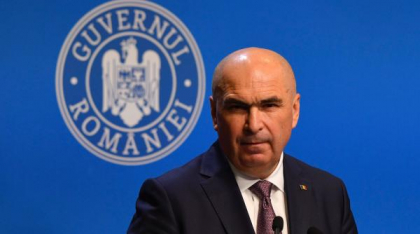 După scandalul Eximbank, Bolojan dezvăluie că a descoperit o comisie care își dublează salariile cu 3 ședințe pe lună: „E o nedreptate”