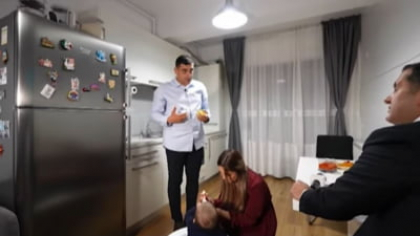 Cum arată, de fapt, locuința lui George Simion. Candidatul AUR susținea că stă în 2 camere, cu chirie VIDEO