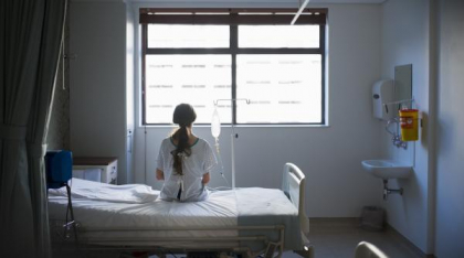 Distanța între șansele la viață ale pacientului român și ale celui european este uriașă. Specialiștii cer măsuri urgente