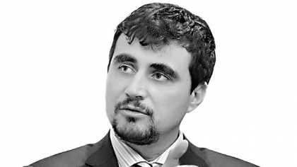 Sorin Pâslaru, redactor-şef ZF. Şi dacă reducerea burselor pentru elevi face parte dintr-un plan mai larg de atac la adresa învăţământului de stat? Dă-le bursă de merit, DE MERIT CÂ EXISTÂ, LA TOŢI COPIII din această ţară, d-le Preşedinte!