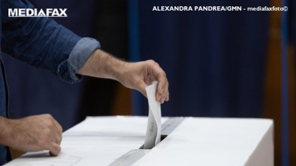 Date BEC. Cum au votat românii până la ora 9:00? Mai mulţi bărbaţi decât femei, mai mult în urban decât în rural