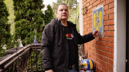Ce crede un român din Belgrad despre politicienii din țară: „Ponta se sărută cu Vucic, dar nu zice de românii de aici, Simion s-a folosit de noi!” | VIDEO