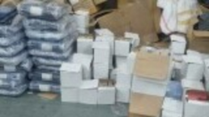Captură de aproape 873.000 de lei în Giurgiu. Ce ascundeau mai mulți pasageri în patru autocare venite din Turcia. FOTO